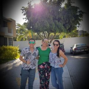 Meet your Posher, Maximina